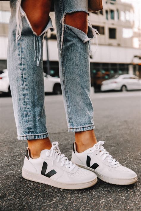 Women's Fashion Sneakers 